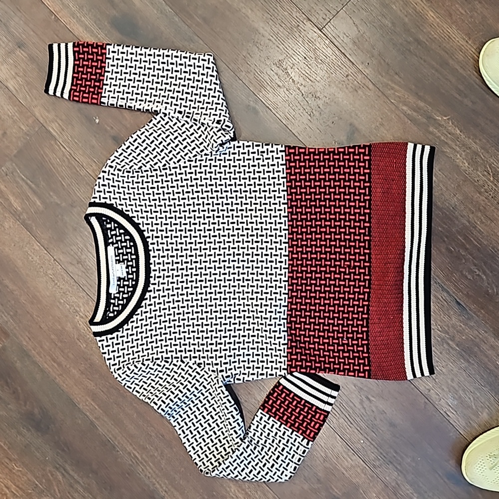 DIANE von FURSTEINBERG  crew neck black white red Colorblock sweater small